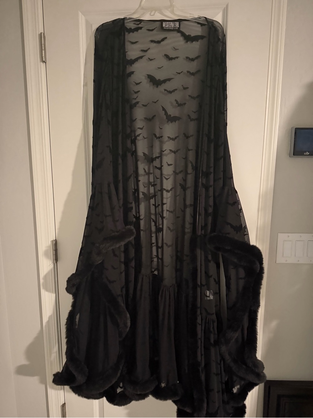 Black Draculina Feathered Robe | Gothic Vampirecore Boudoir | Western Evil - Picture 3 of 4